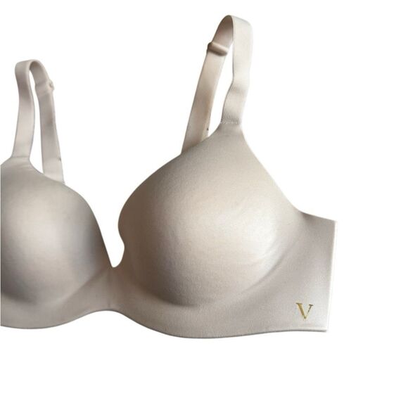 Victoria's Secret Women's Lined Semi Demi Bra in Nude Size 32B - Picture 6 of 8
